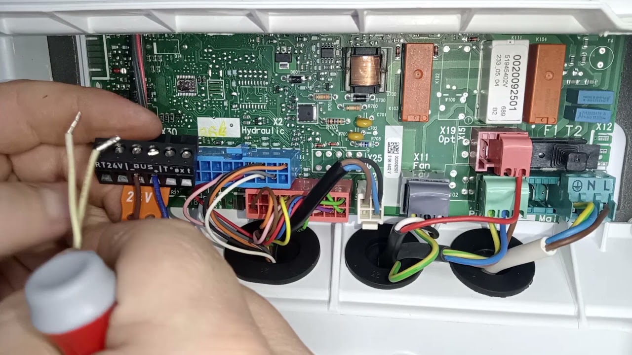 Oda Termostatı Montajı: 2025 Detaylı Rehber